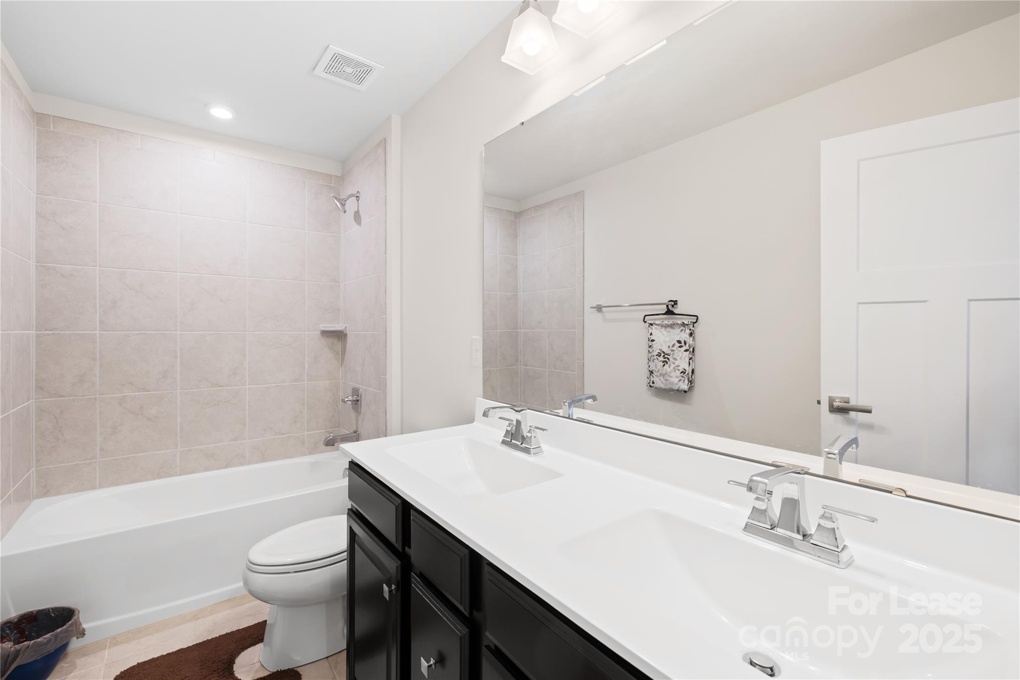 Holcomb Woods - Residential Lease