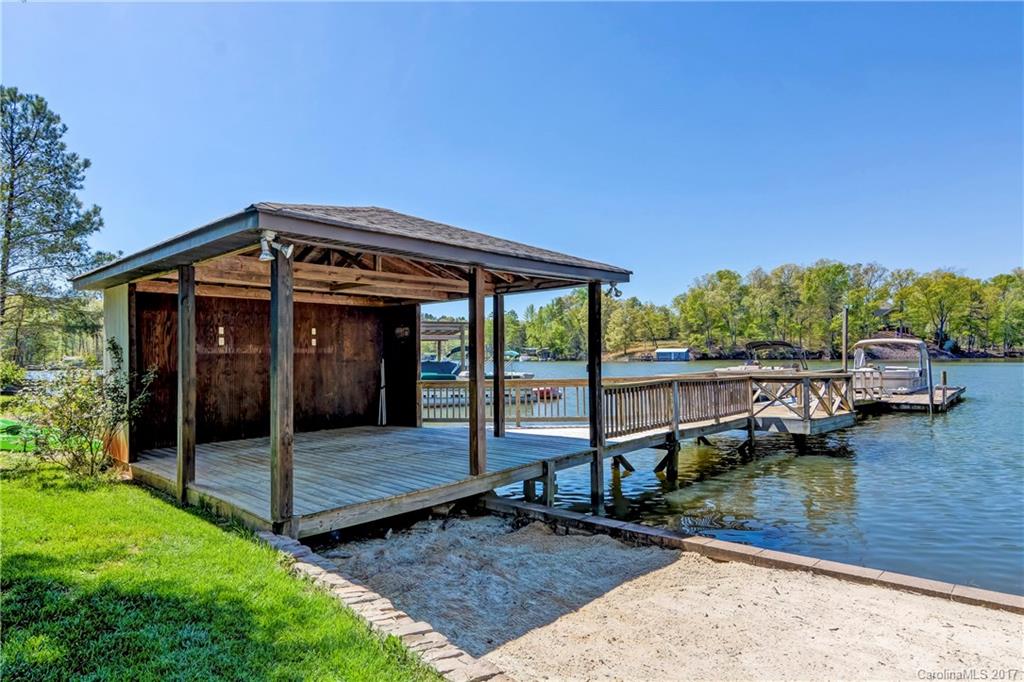 Riverfront - Residential