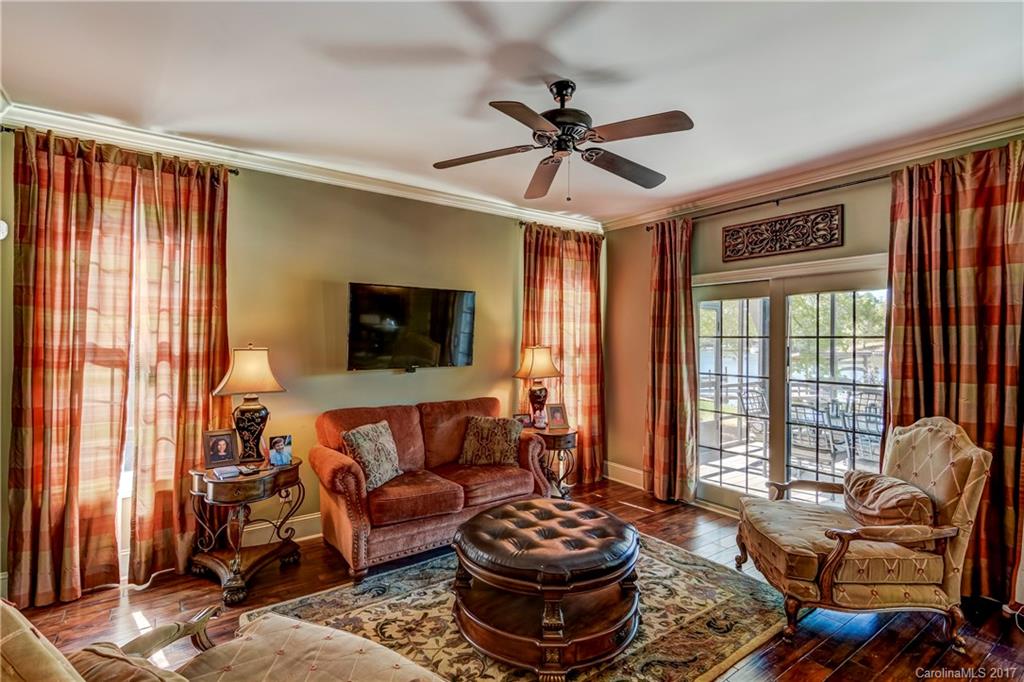 Riverfront - Residential