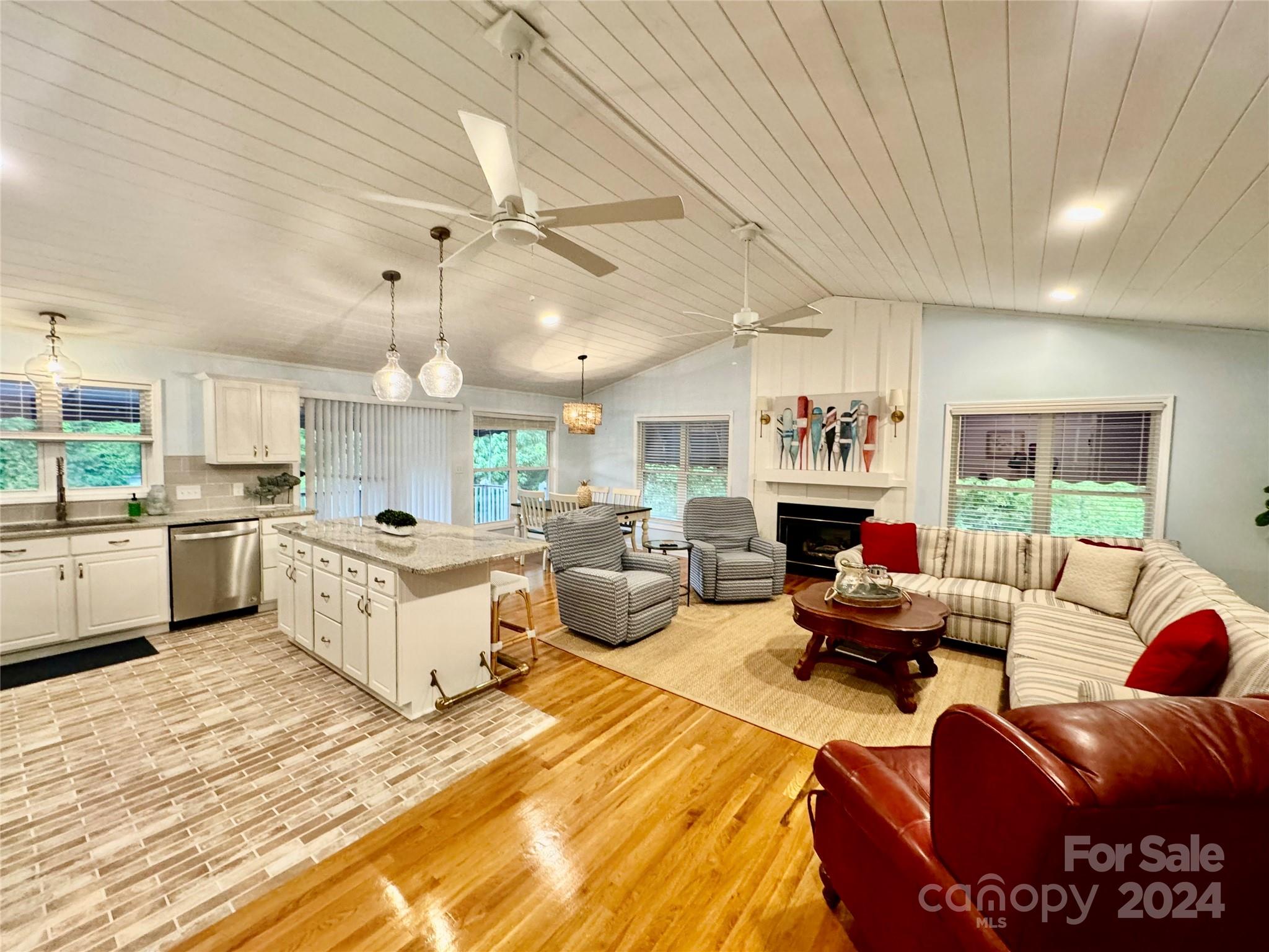 Mallard Cove - Residential