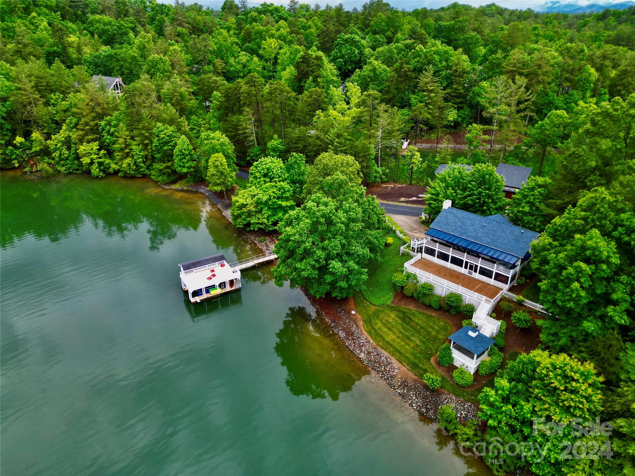 Mallard Cove - Residential