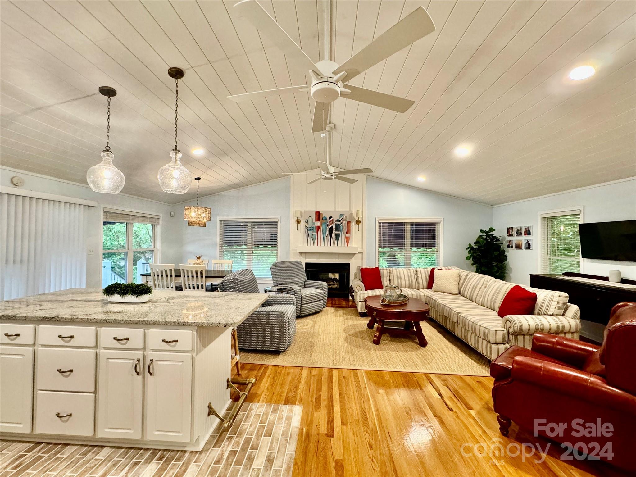 Mallard Cove - Residential