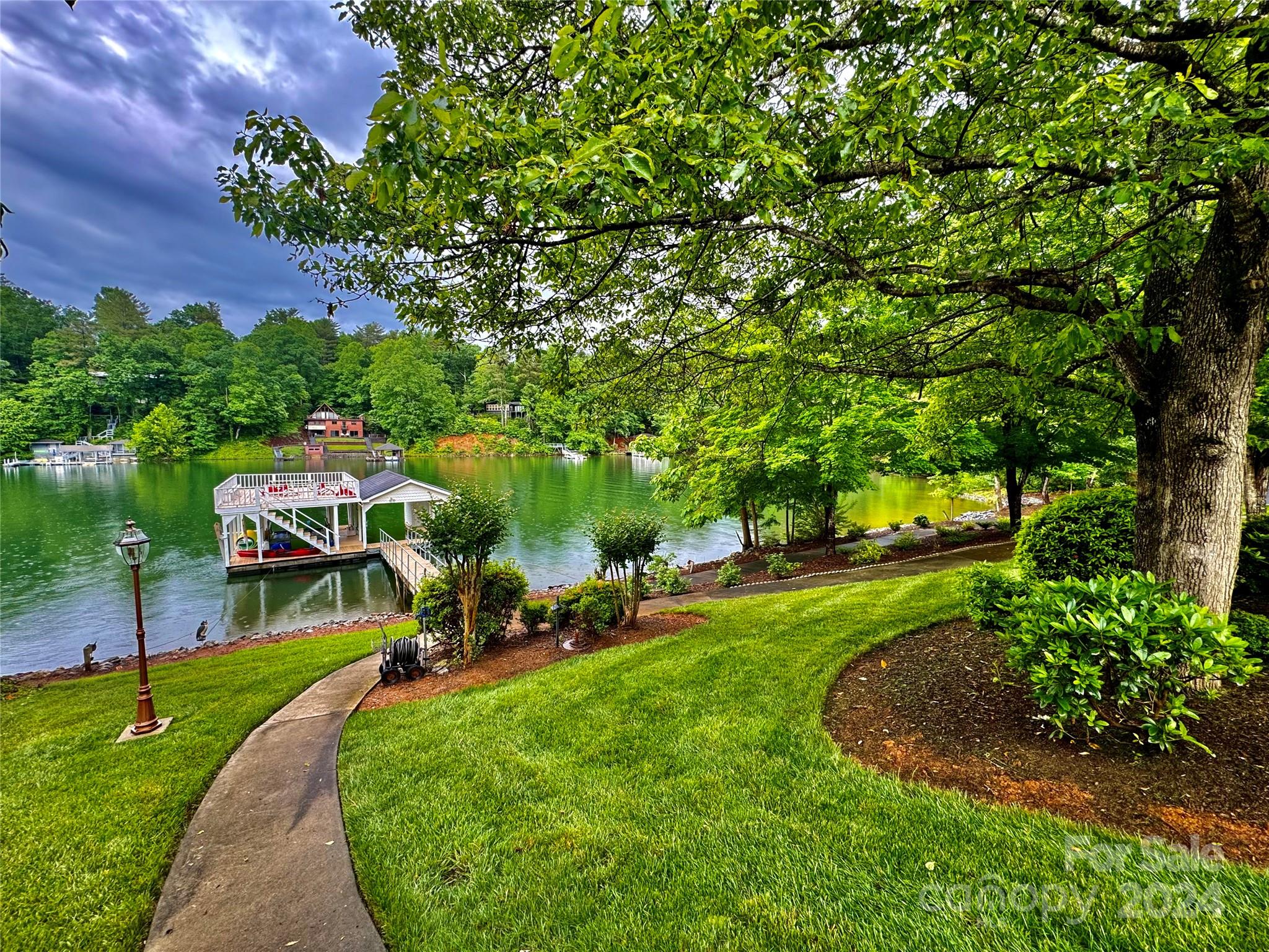 Mallard Cove - Residential
