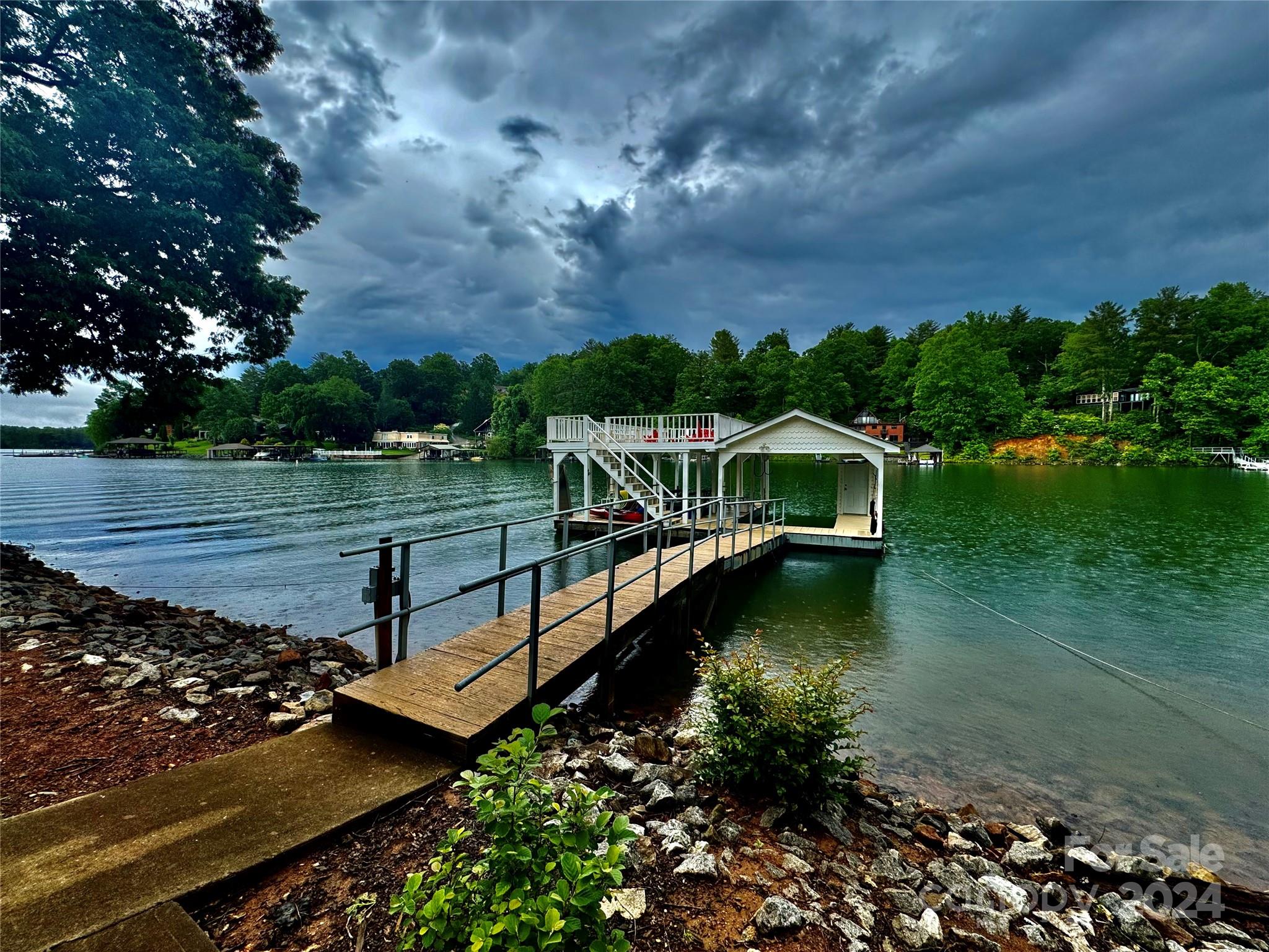 Mallard Cove - Residential