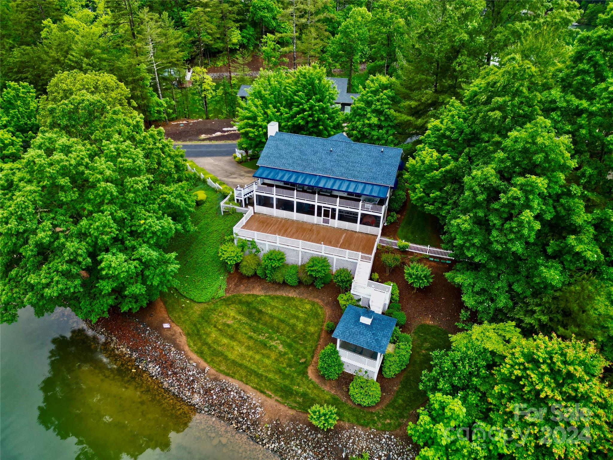 Mallard Cove - Residential