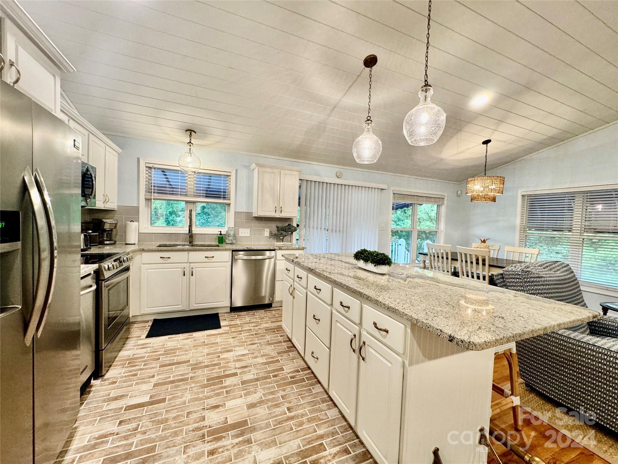 Mallard Cove - Residential