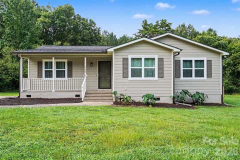 Photo of 429 Castlewood Circle, Rock Hill, SC 29730 (MLS # 4411534)
