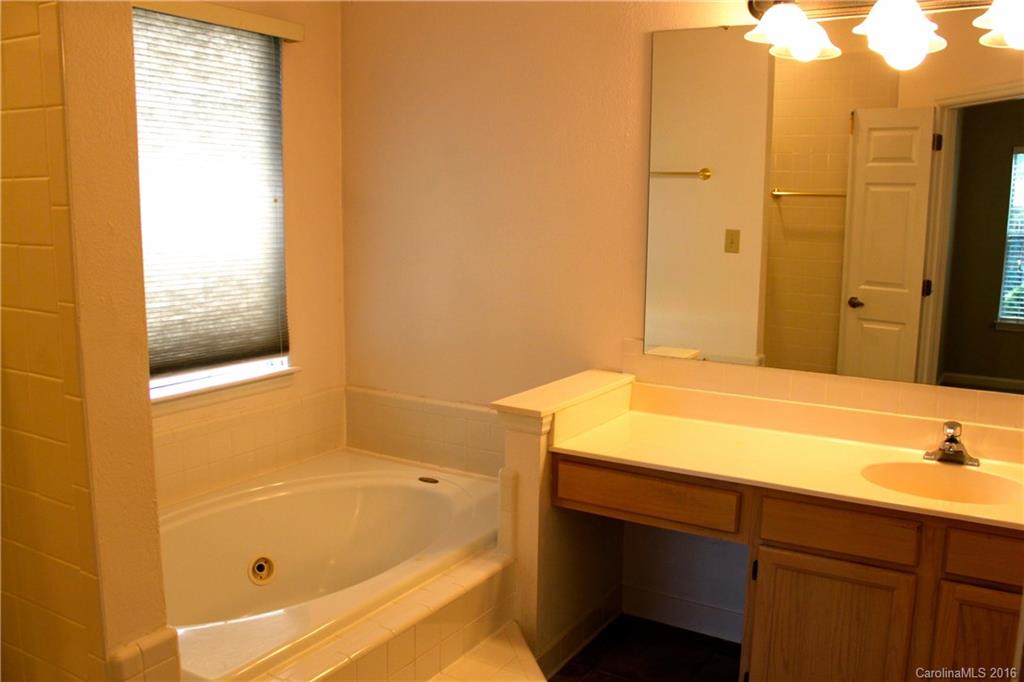 Stonebrook - Residential Lease