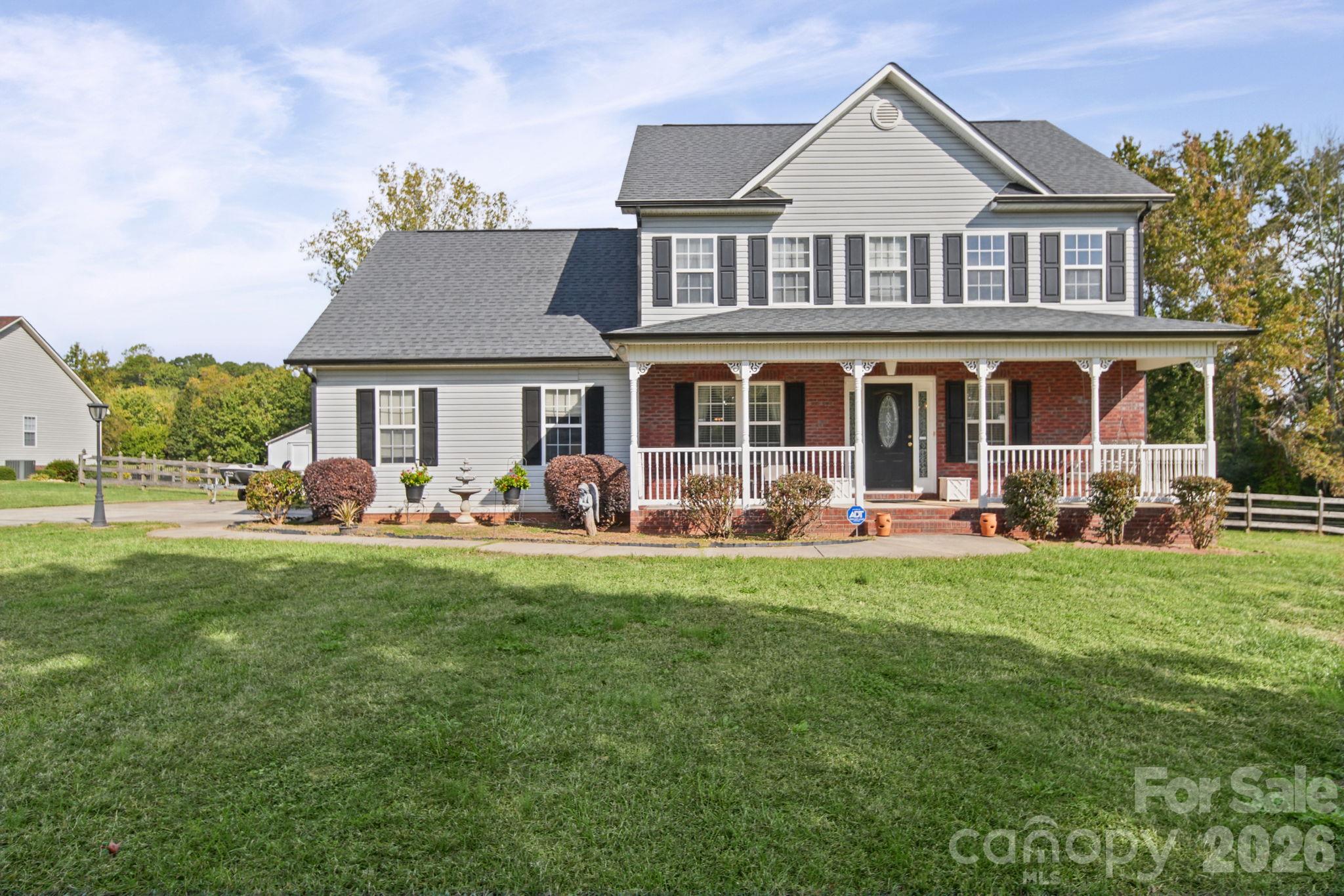 6717 Luther Lane