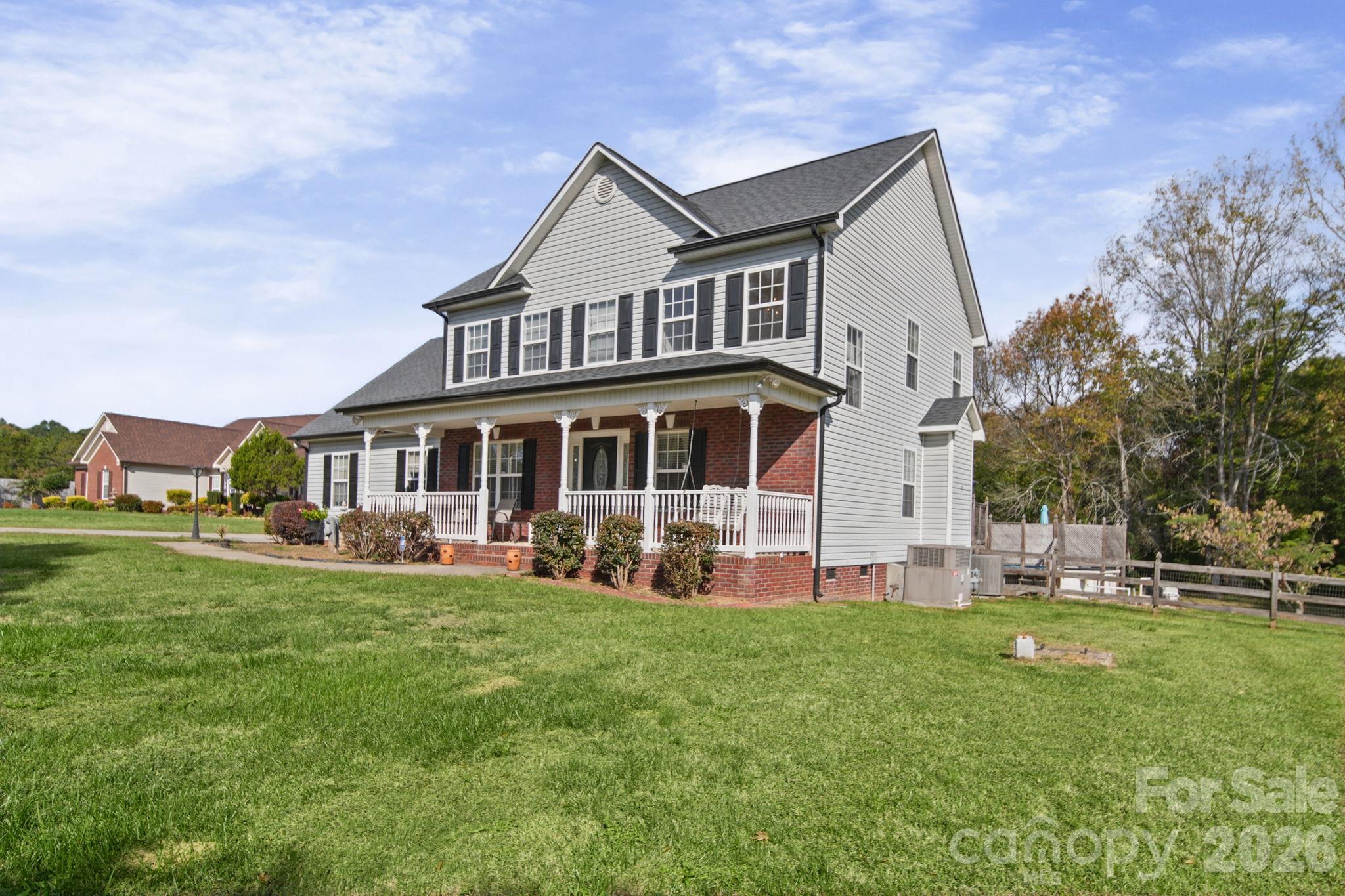 6717 Luther Lane