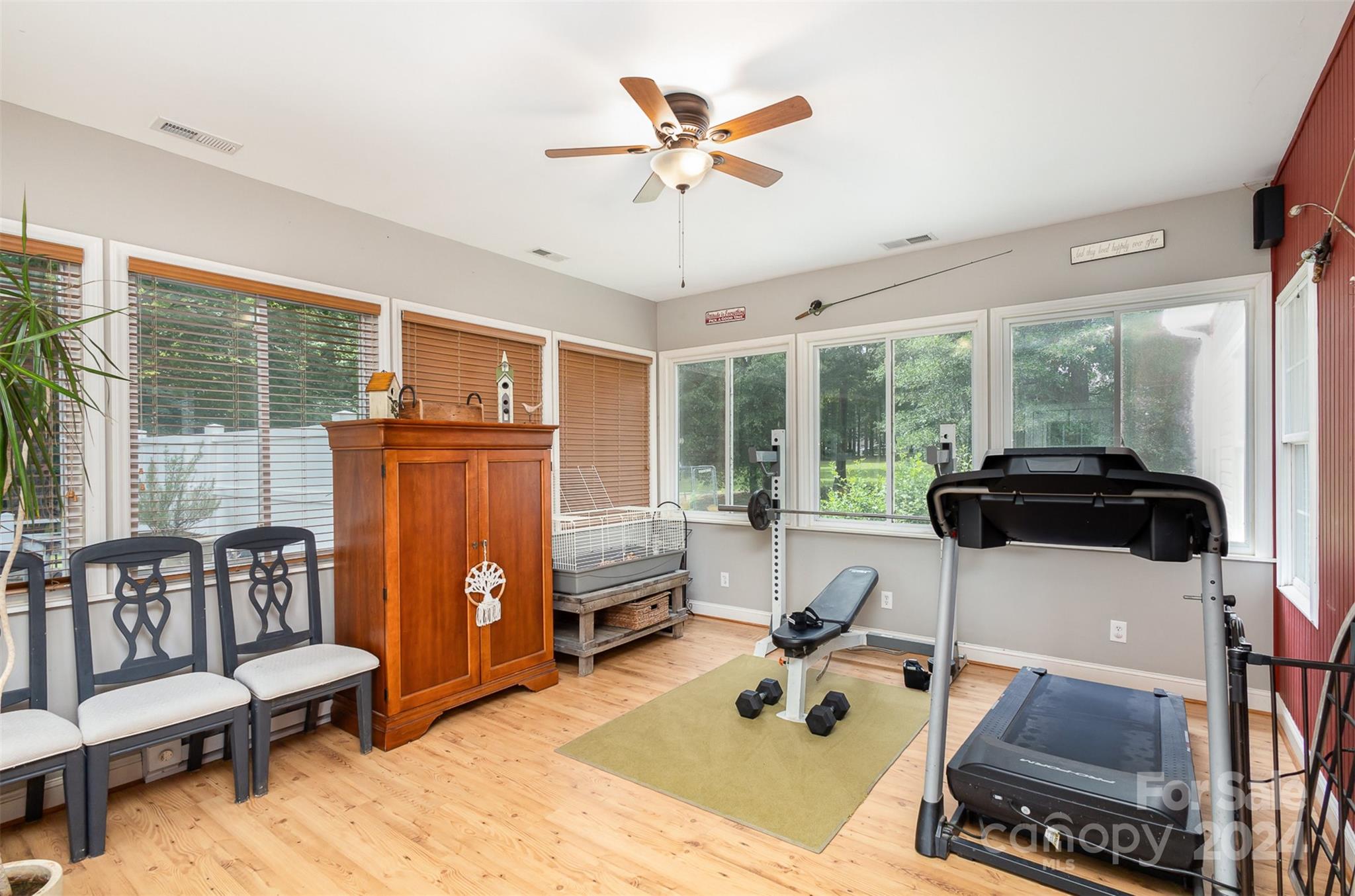 Henrys Orchard - Residential