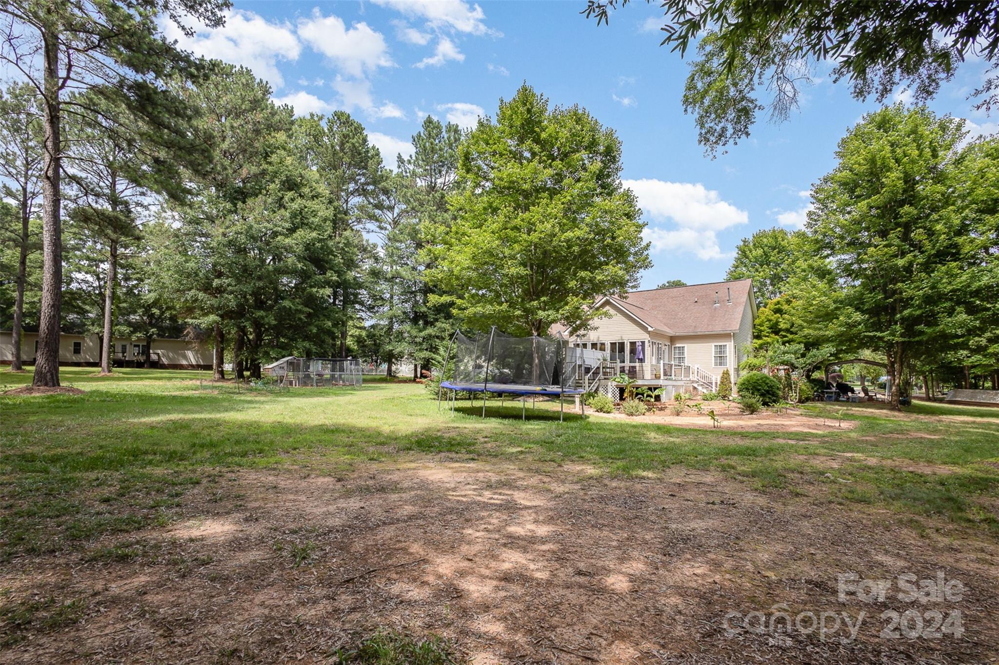 Henrys Orchard - Residential