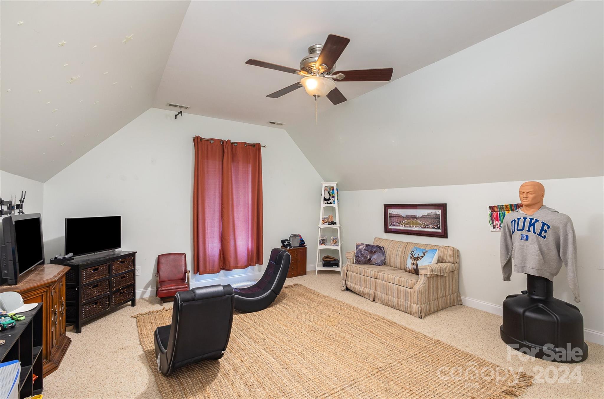 Henrys Orchard - Residential