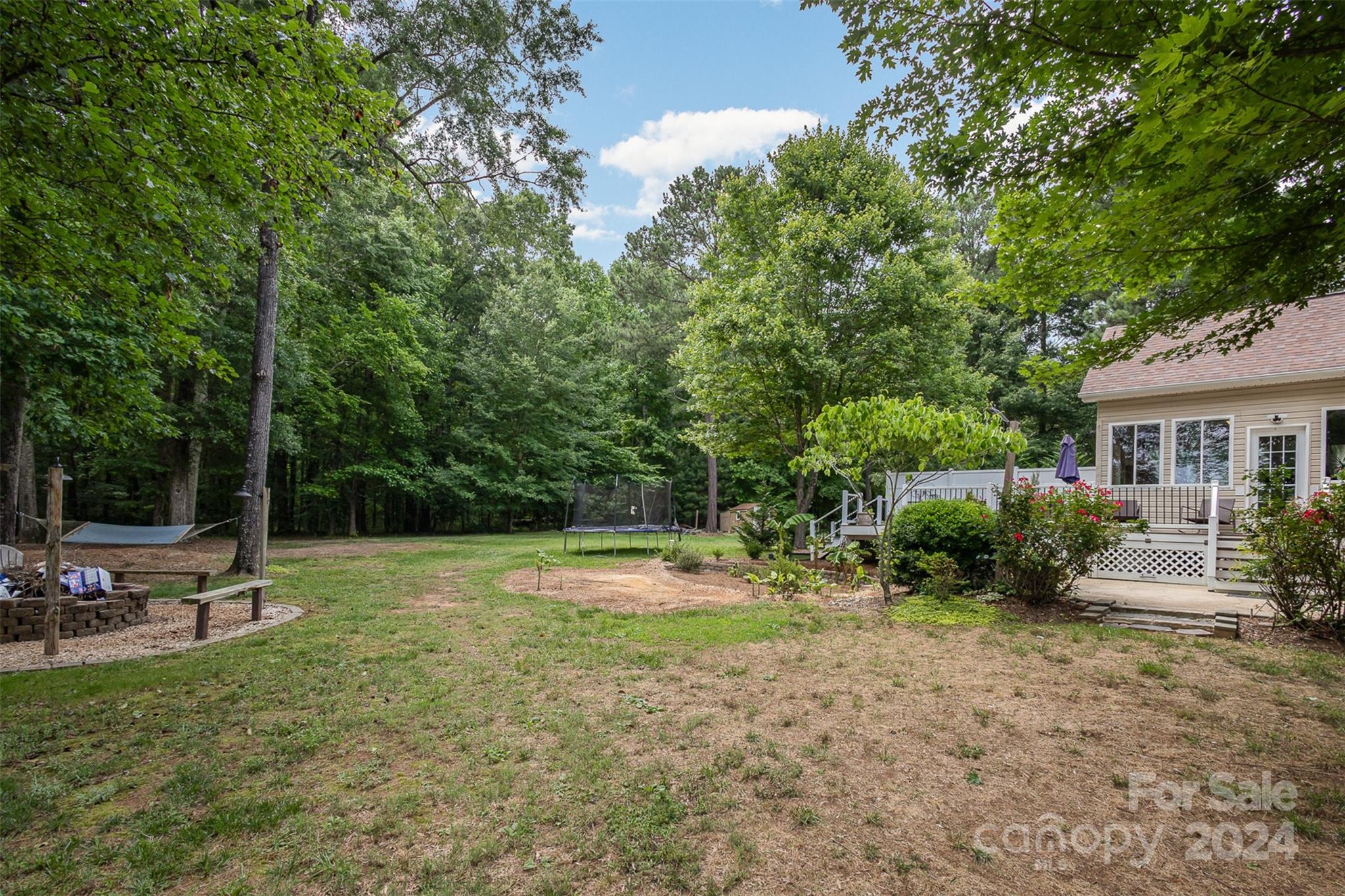 Henrys Orchard - Residential