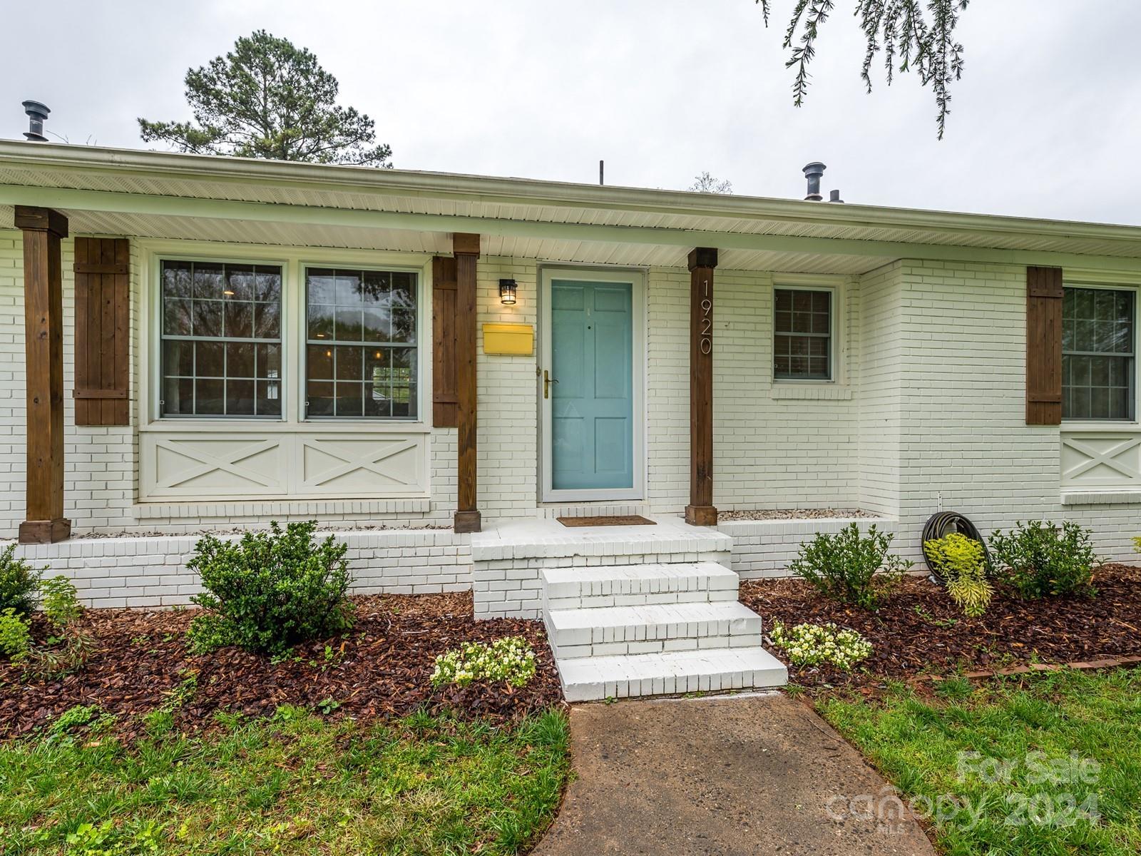 Country Club Heights - Residential