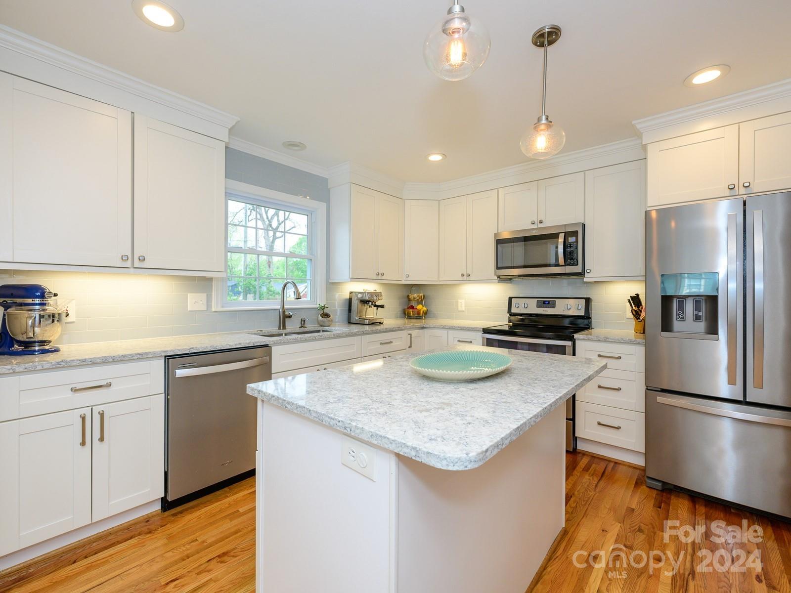 Country Club Heights - Residential