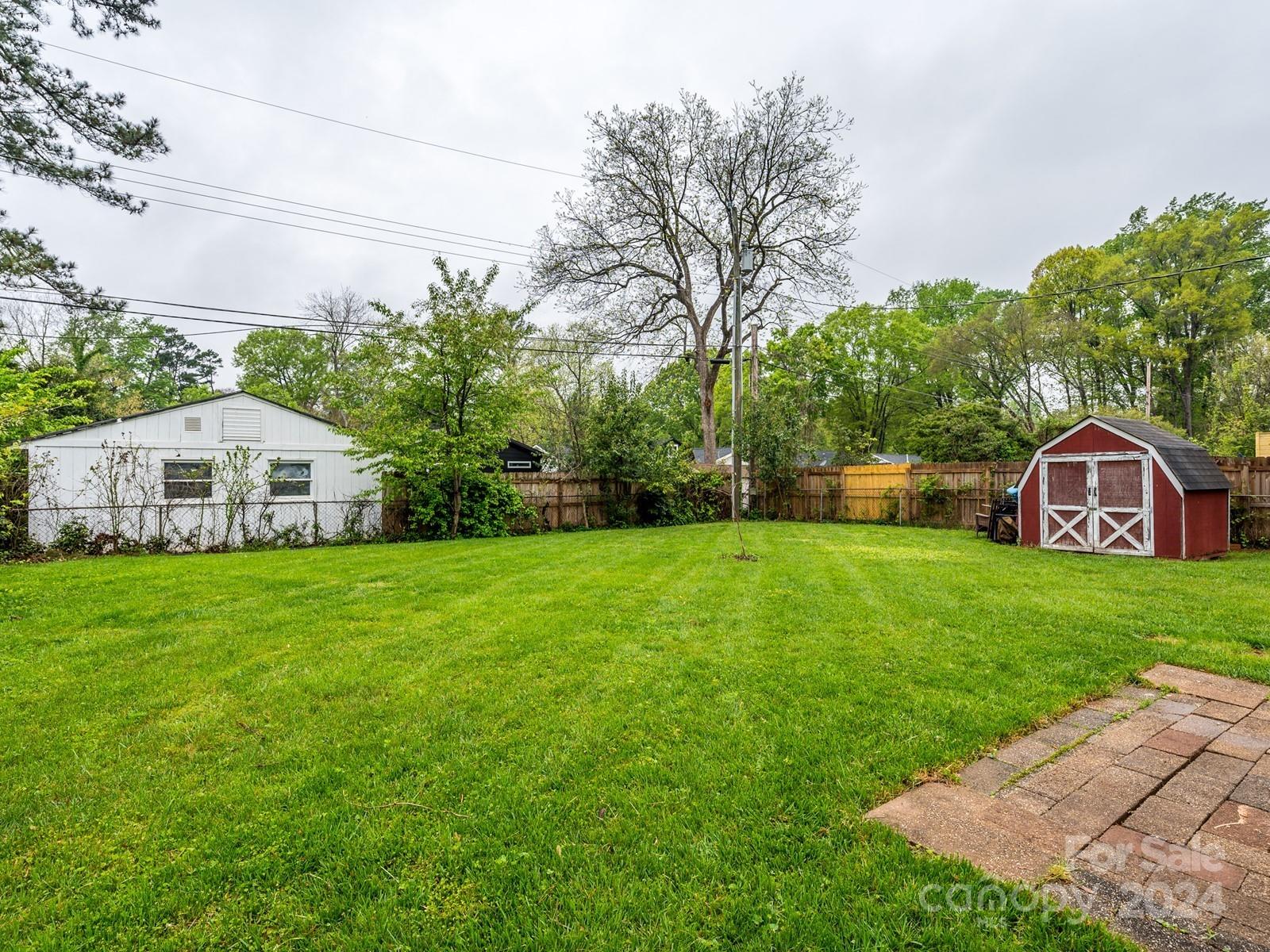 Country Club Heights - Residential