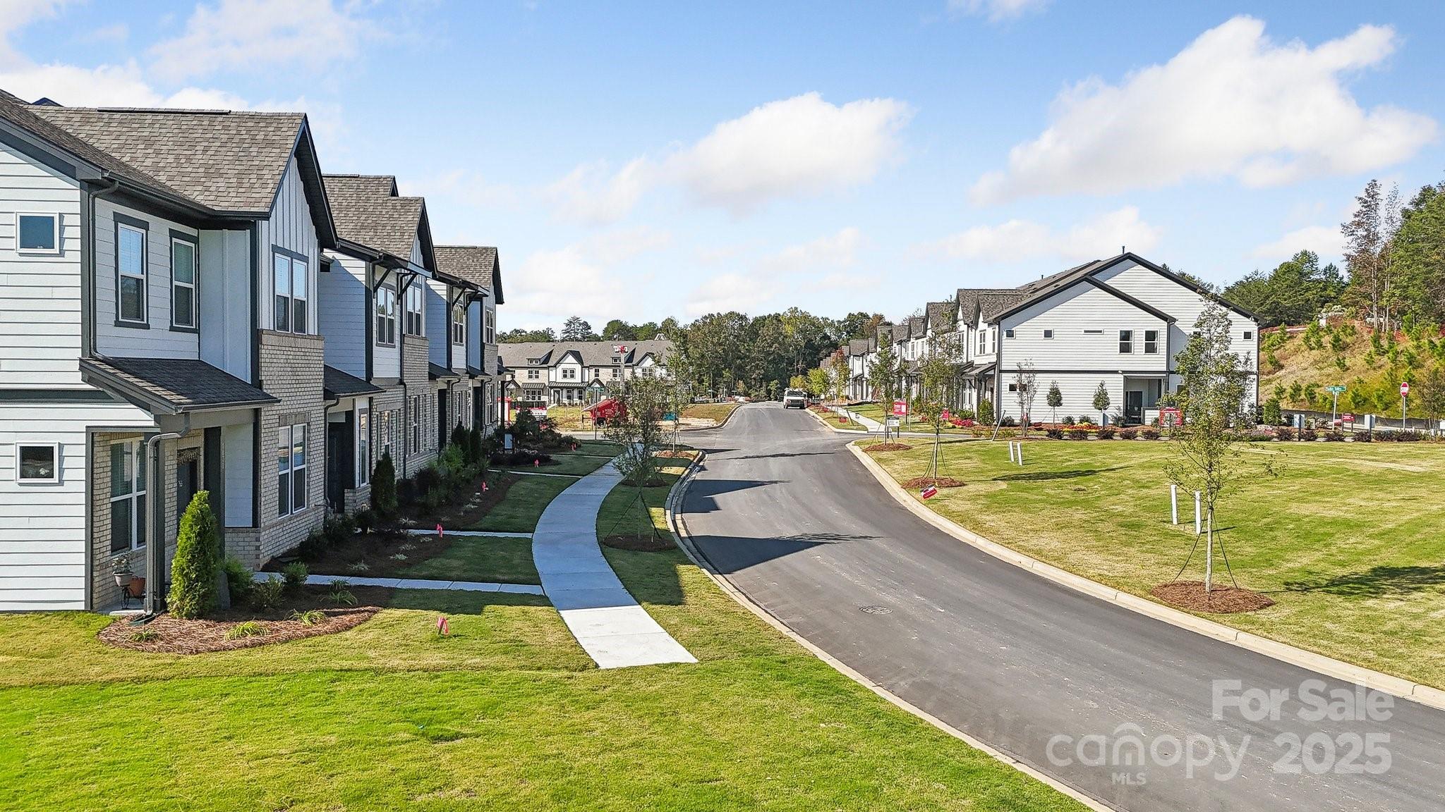 The Ridge at Sugar Creek - Residential