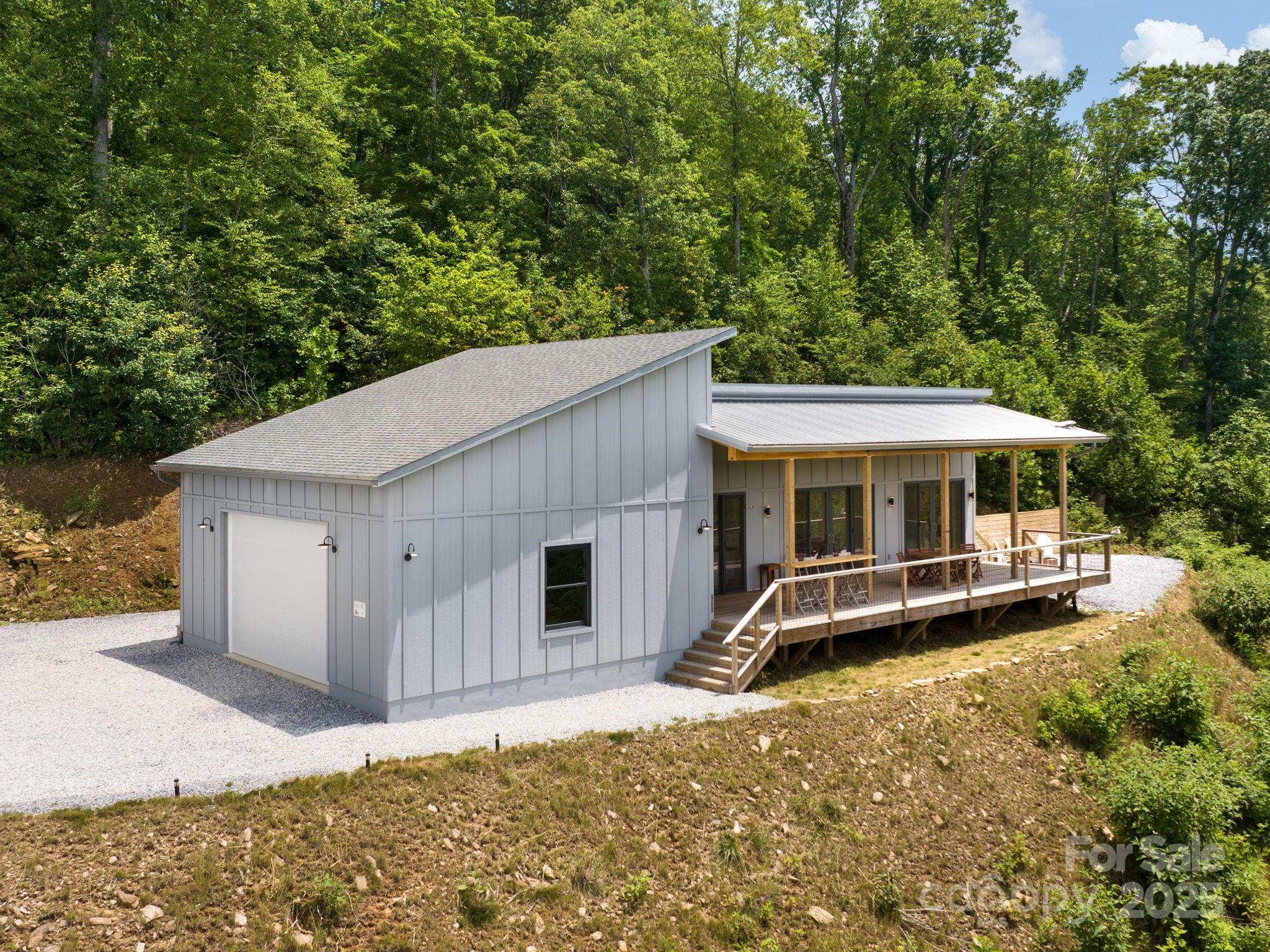 511 Emerald Mine Road