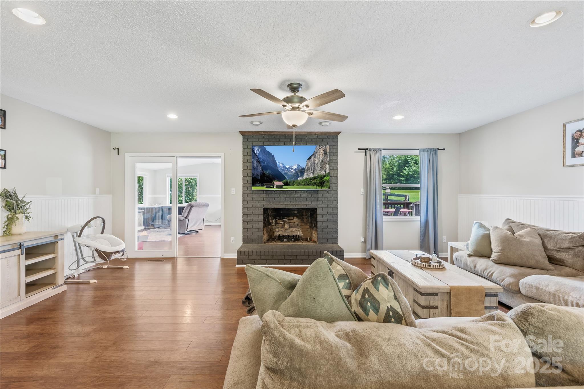 1505 Coddle Creek Highway