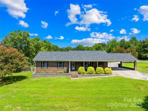 Photo of 1505 Coddle Creek Highway, Mooresville, NC 28115 (MLS # 4293076)