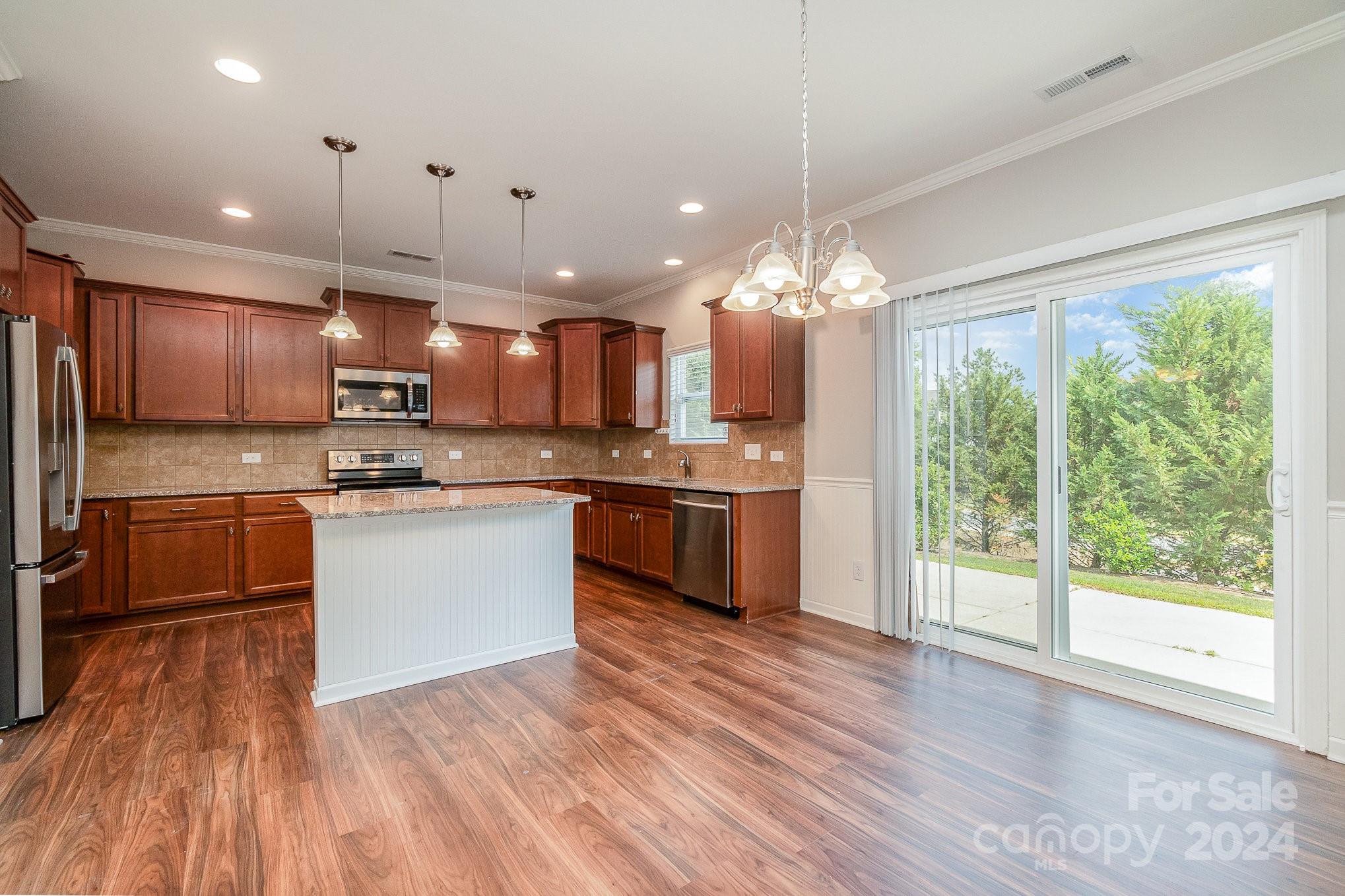 Creekshire Village - Residential