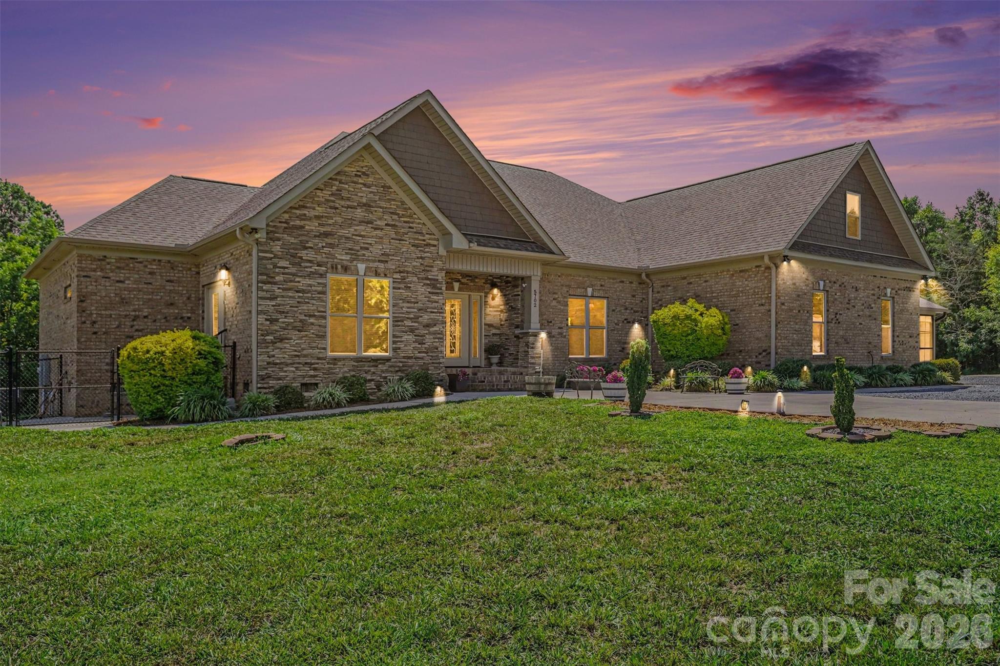 5702 Army Road