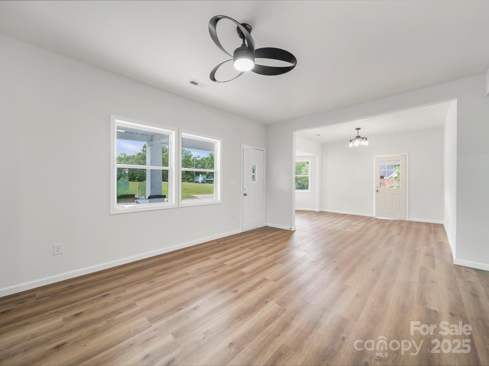 334 S Pink Street