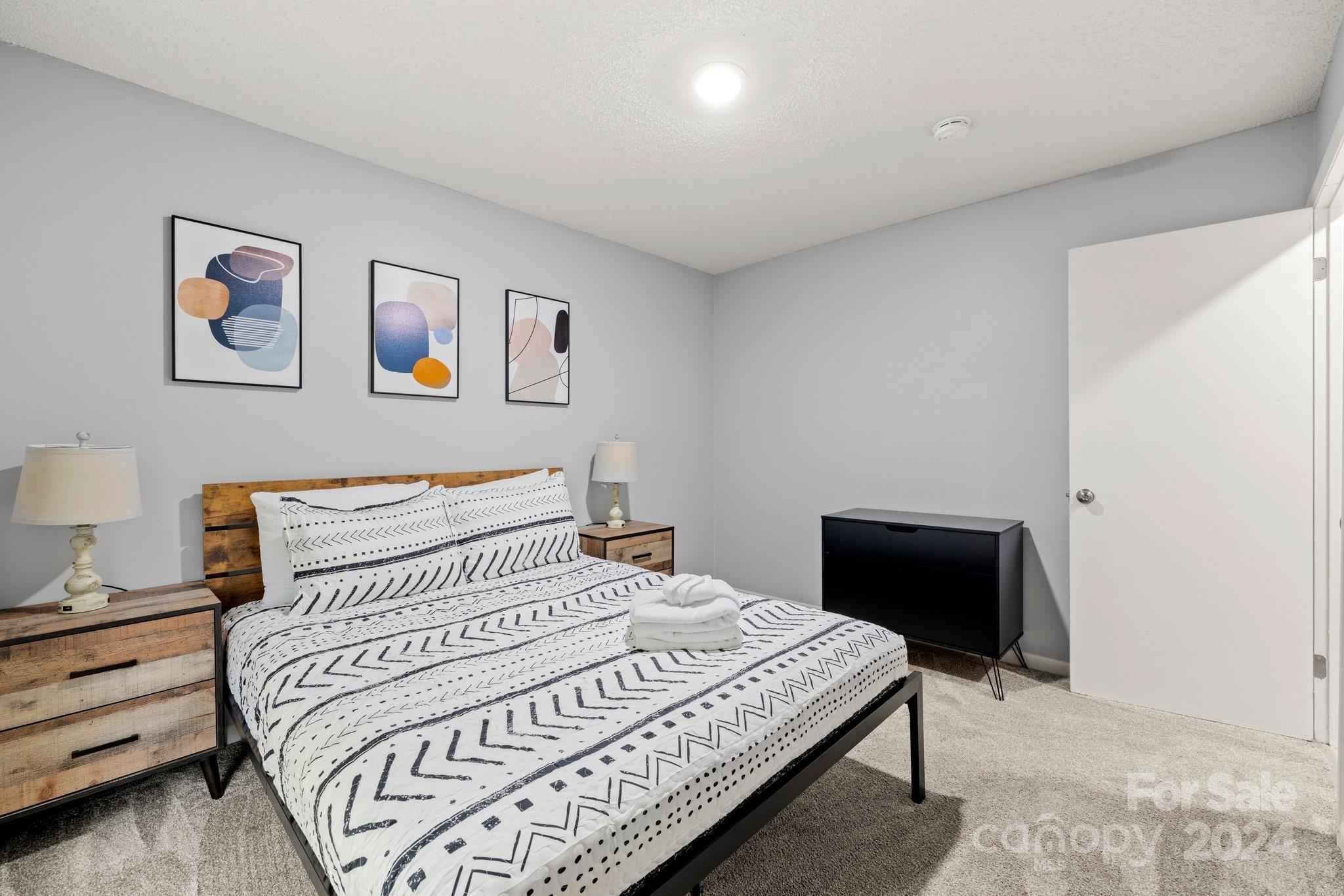 Mtn Carmel Acres - Residential