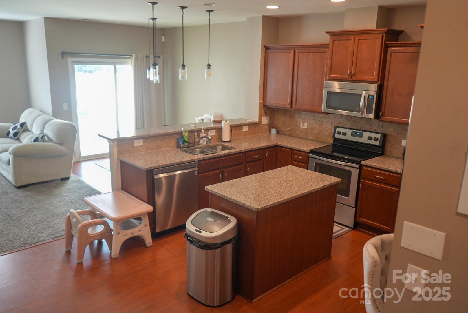 14411 Glendon Hall Lane