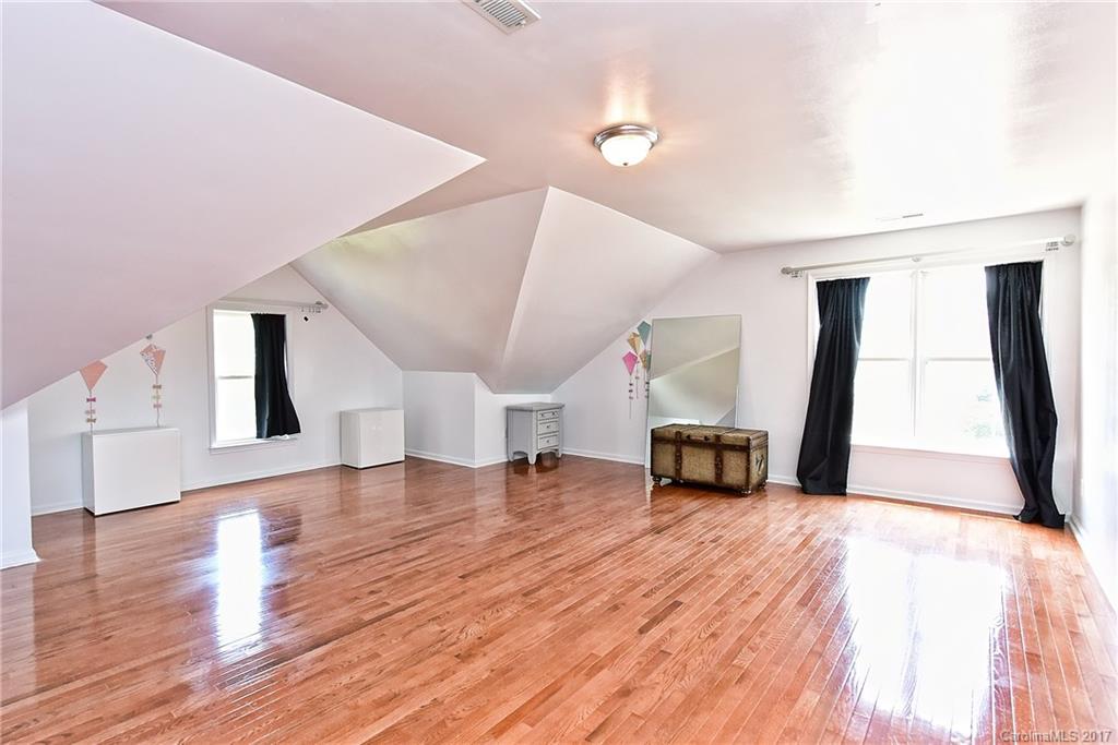 Highland Creek - Residential