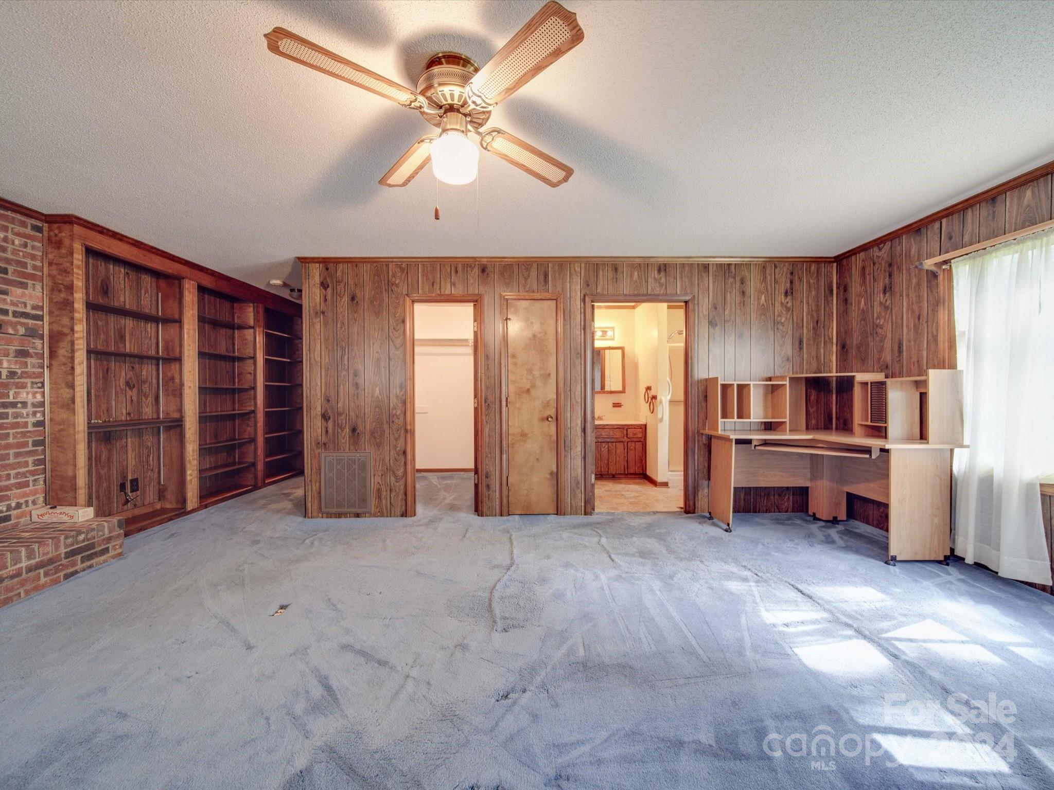 Chapelwood Acres - Residential