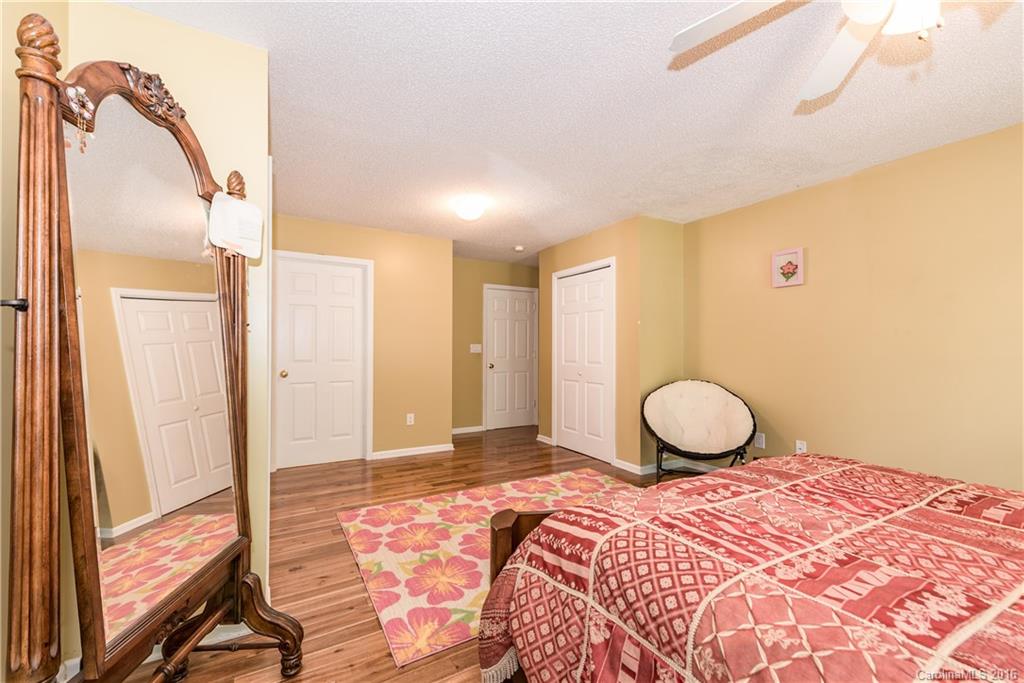 Ole Eastpointe - Residential