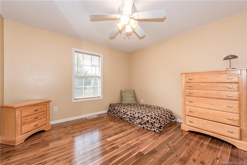 Ole Eastpointe - Residential