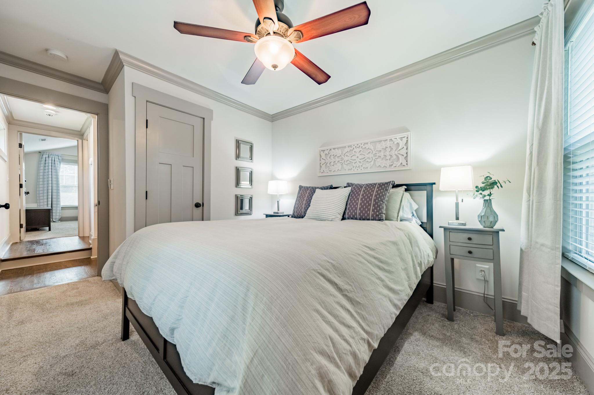 Camp Green - Residential