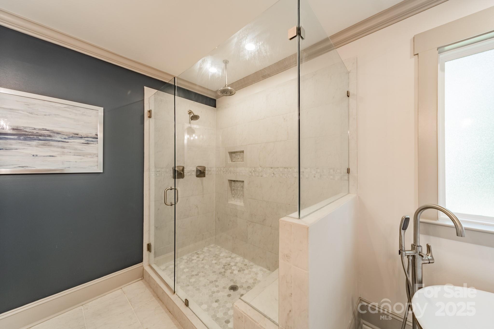 Camp Green - Residential