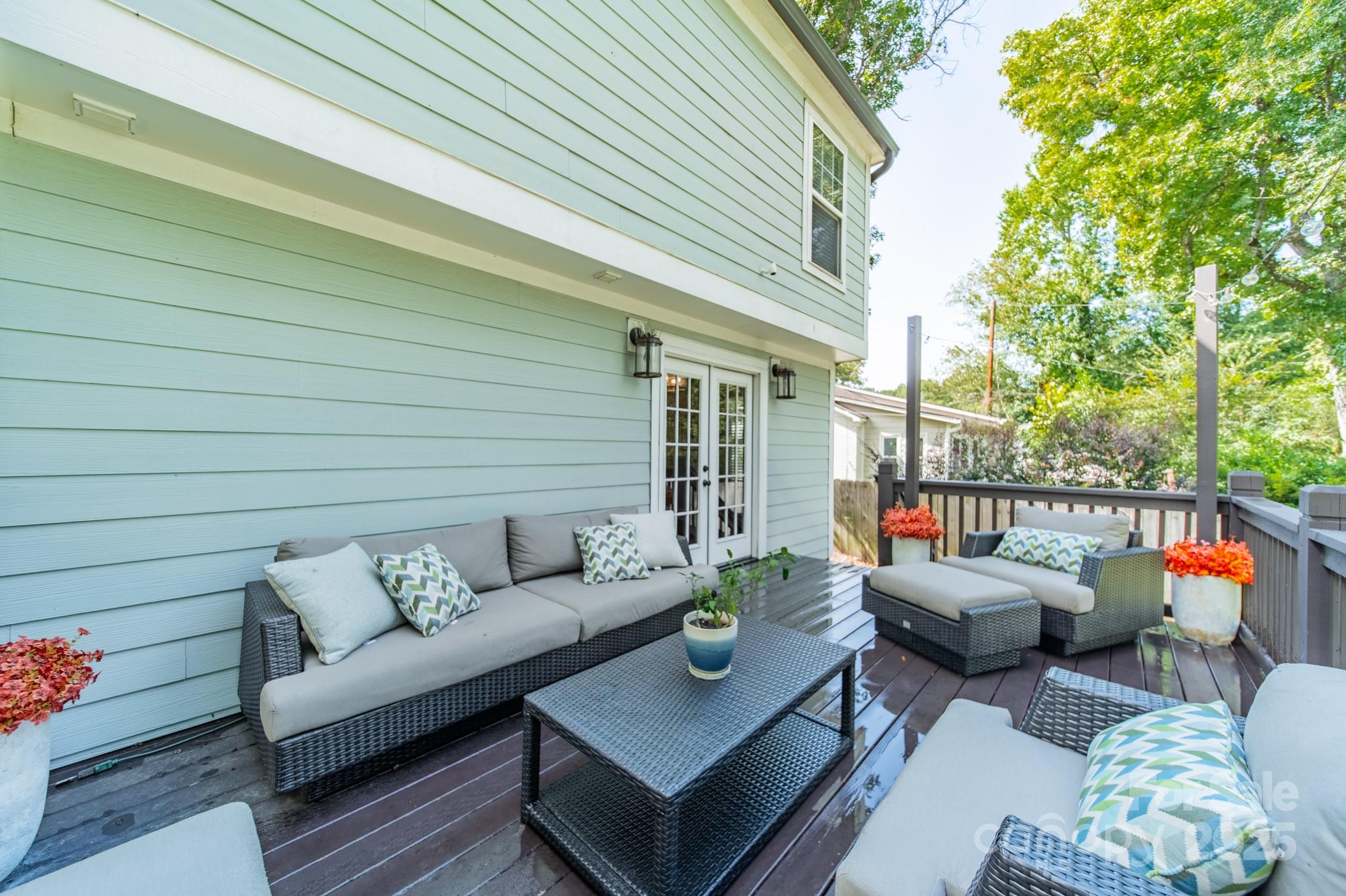 Camp Green - Residential