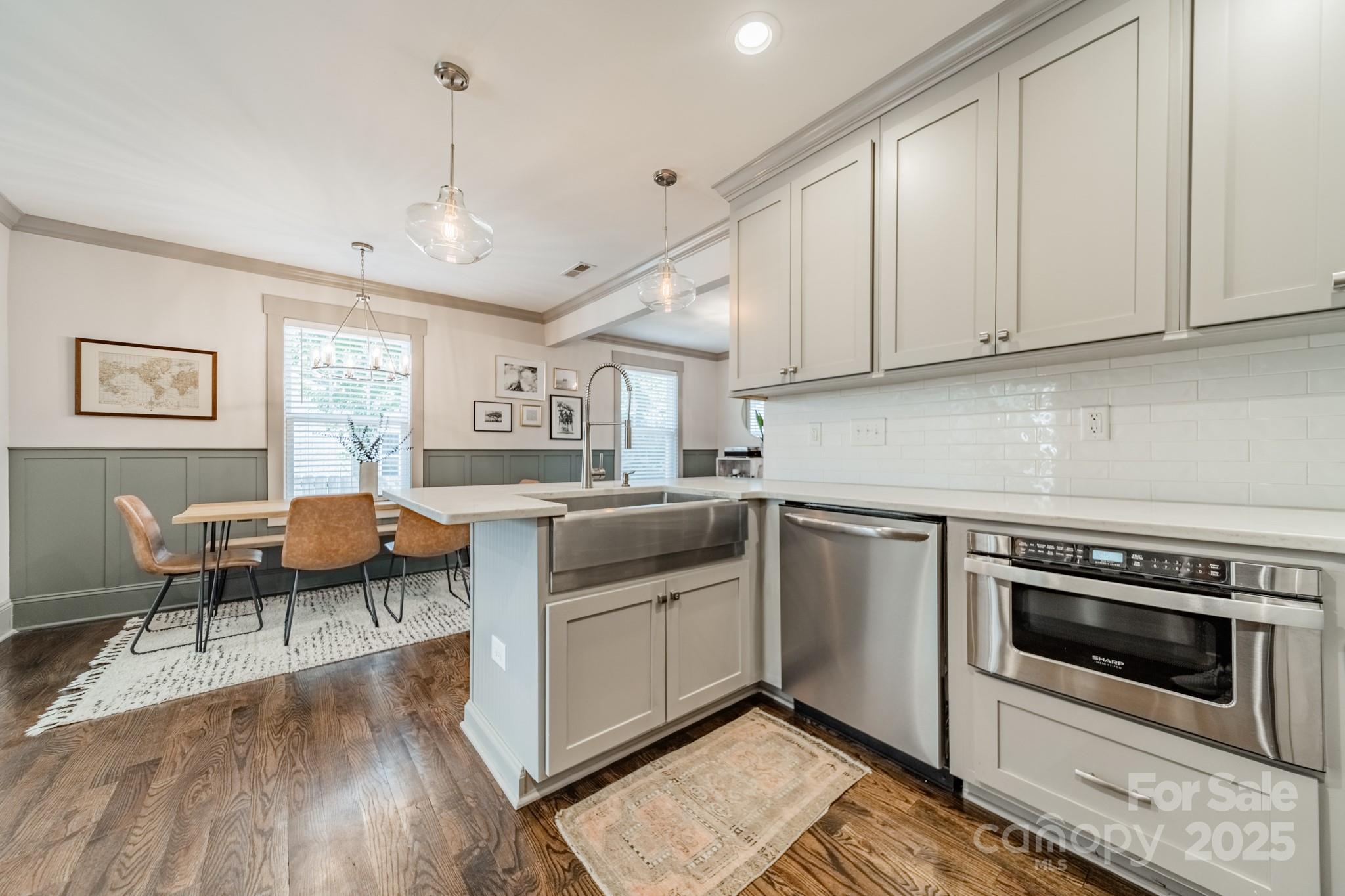 Camp Green - Residential