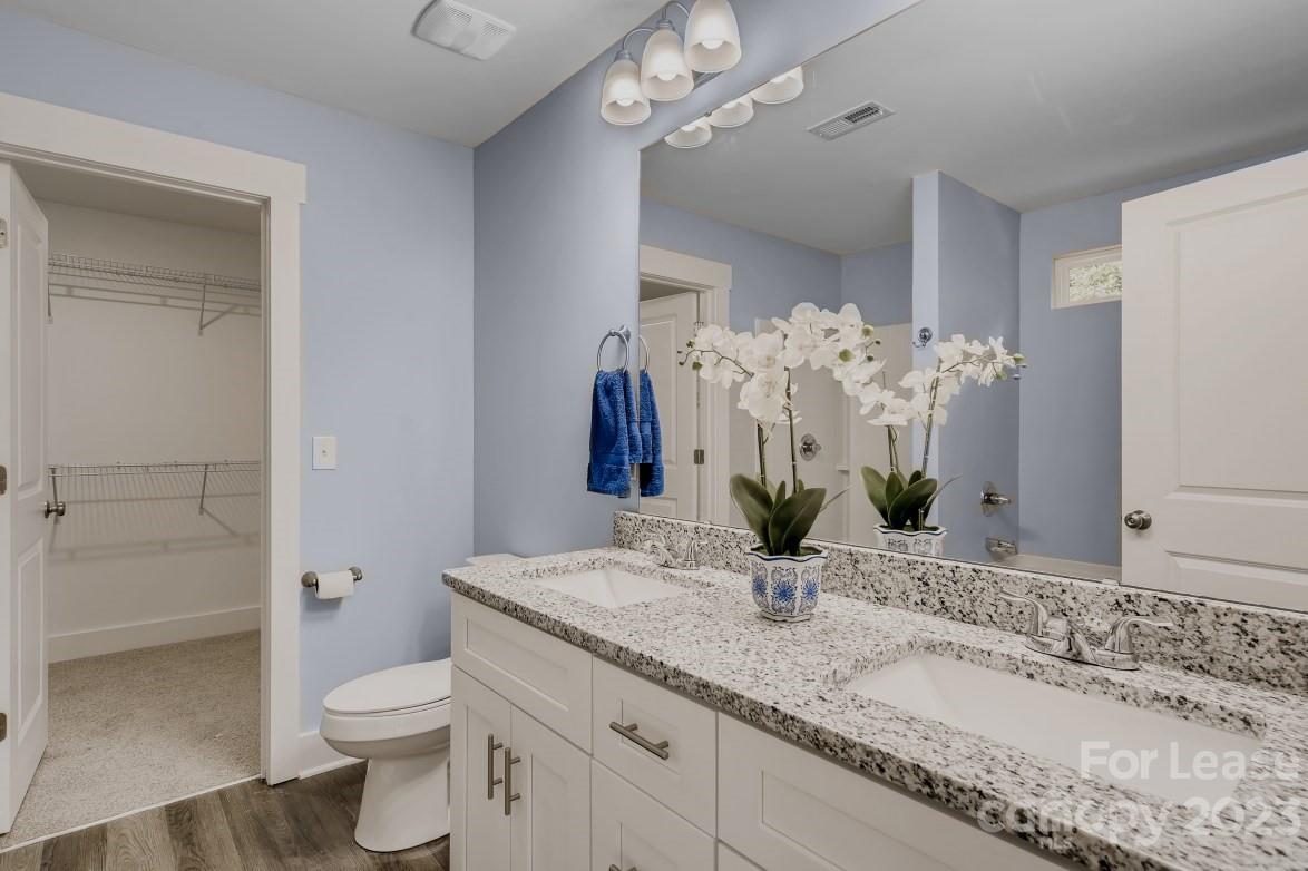 Lakeridge - Residential Lease