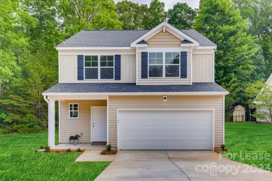 Stunning newer home 4 bedroom home in Lakeridge! Available May 8th. Pet Friendly! Fully fenced yard added after prior pictures. Huge primary with a generous sized walk in closet and separate shower, garden tub and a double sink vanity. Elegant tall kitchen cabinets with crown molding and a beautiful island. All countertops in the kitchen and bathrooms are granite.  Stainless steel refrigerator, stove, microwave, dishwasher. 2-car garage, 4-spaces in driveway. Modern light features, waterproof luxury vinyl plank flooring downstairs and carpeting upstairs. Back patio with view to the private and peaceful, fenced backyard! A nature lovers dream with the neighborhood lake attracting a variety of birds and wildlife. Very private yet close to the shopping and amenities. Also close to the highway intersection of I-77 and I -40.