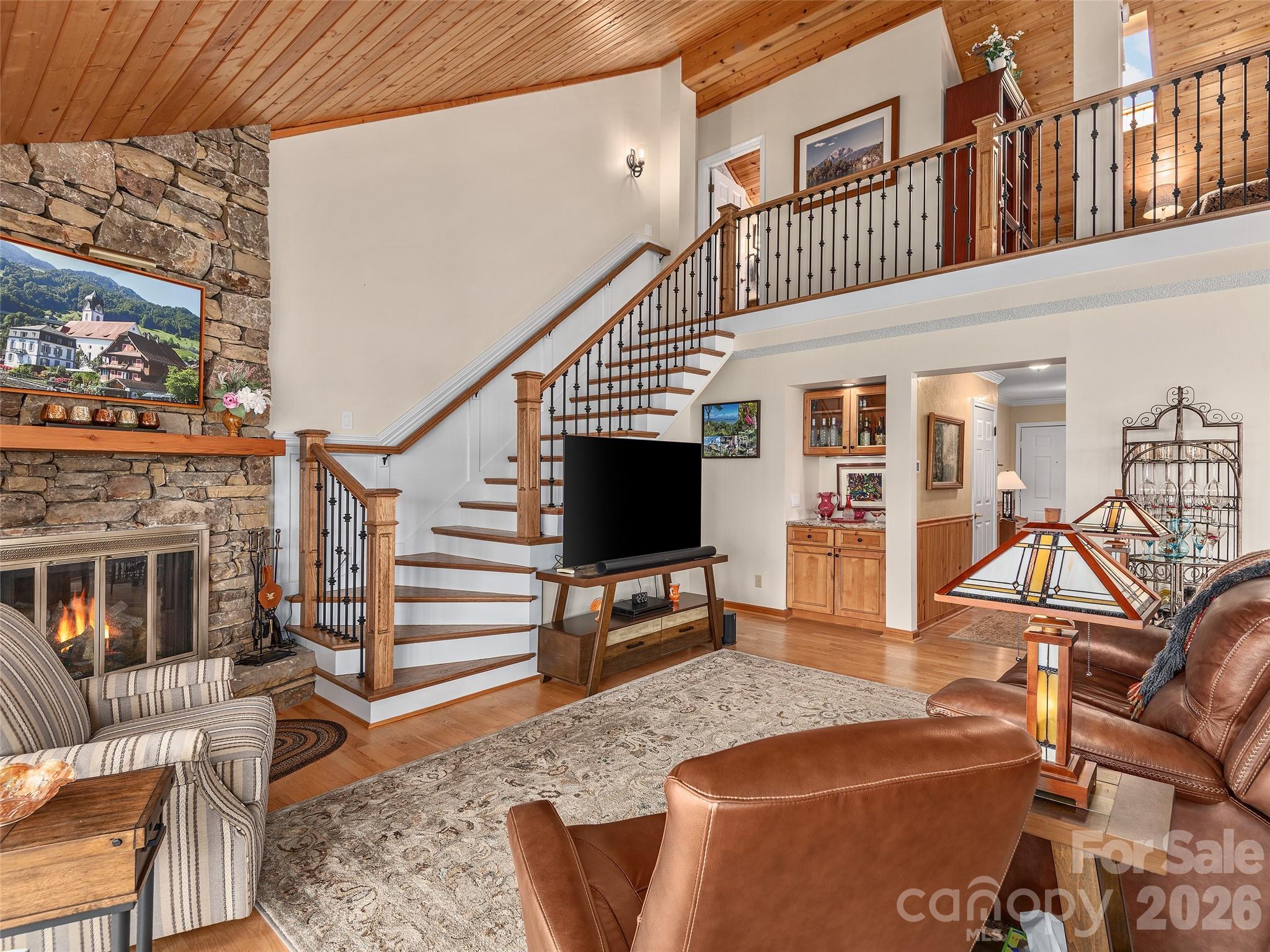 503 Fleetwood Plaza