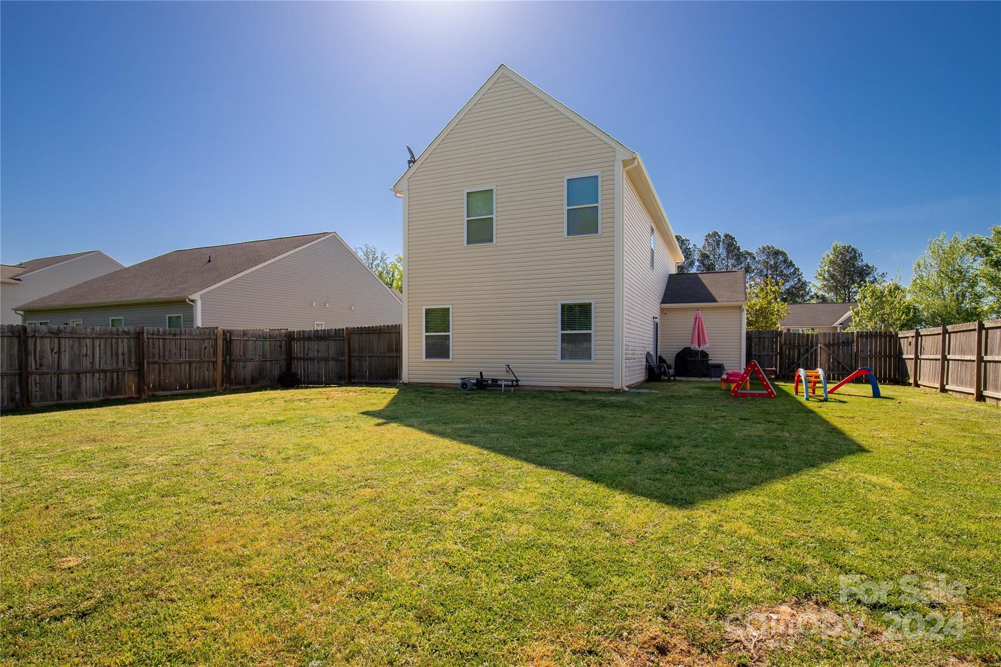 Austen Lakes - Residential