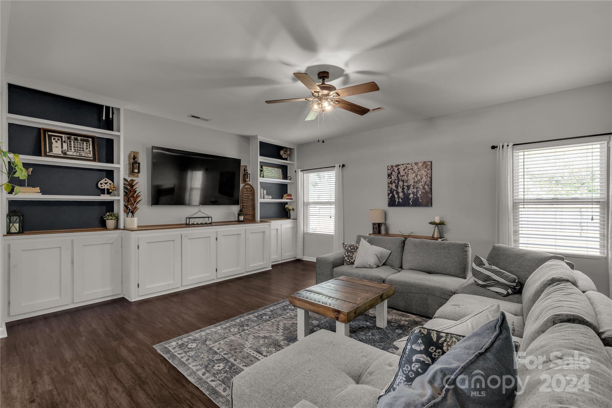 Austen Lakes - Residential