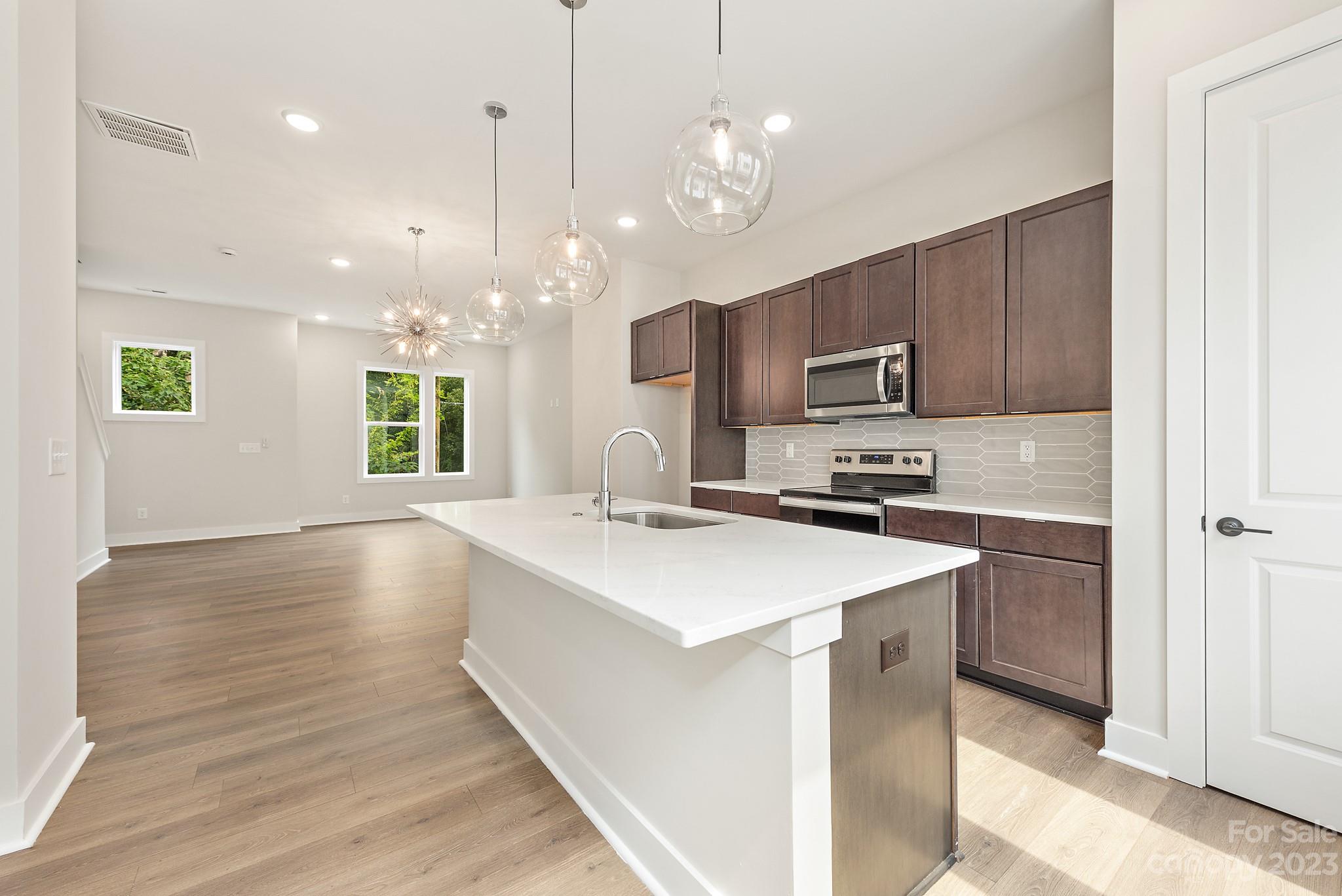 Skyline Townes - Residential