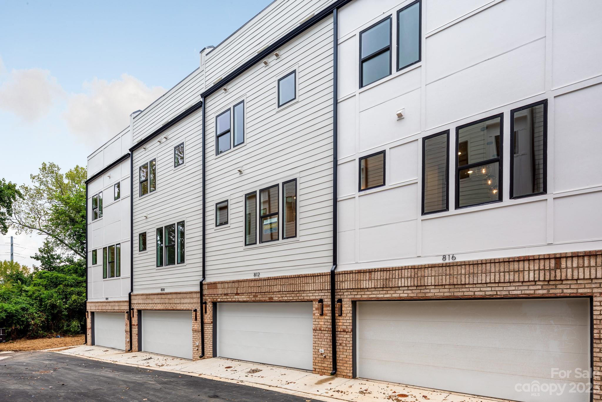 Skyline Townes - Residential