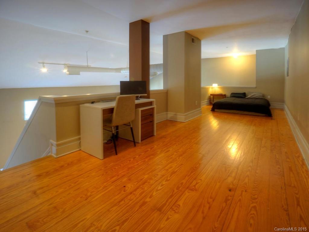 Elizabeth - Residential