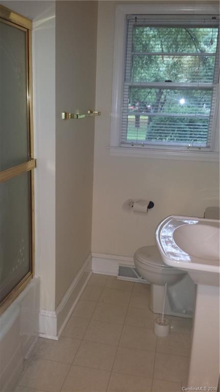Amity Gardens - Residential Lease