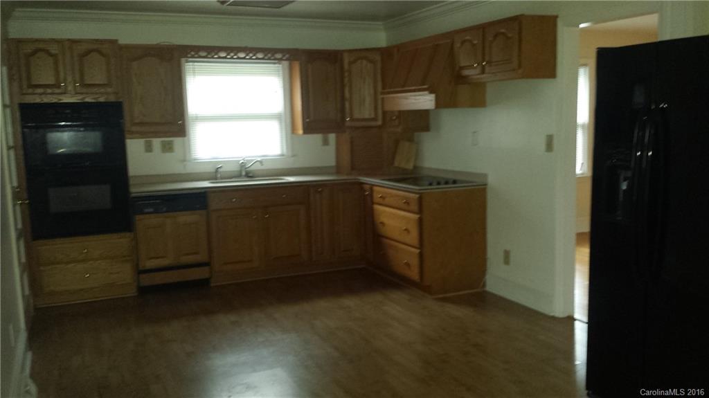 Amity Gardens - Residential Lease