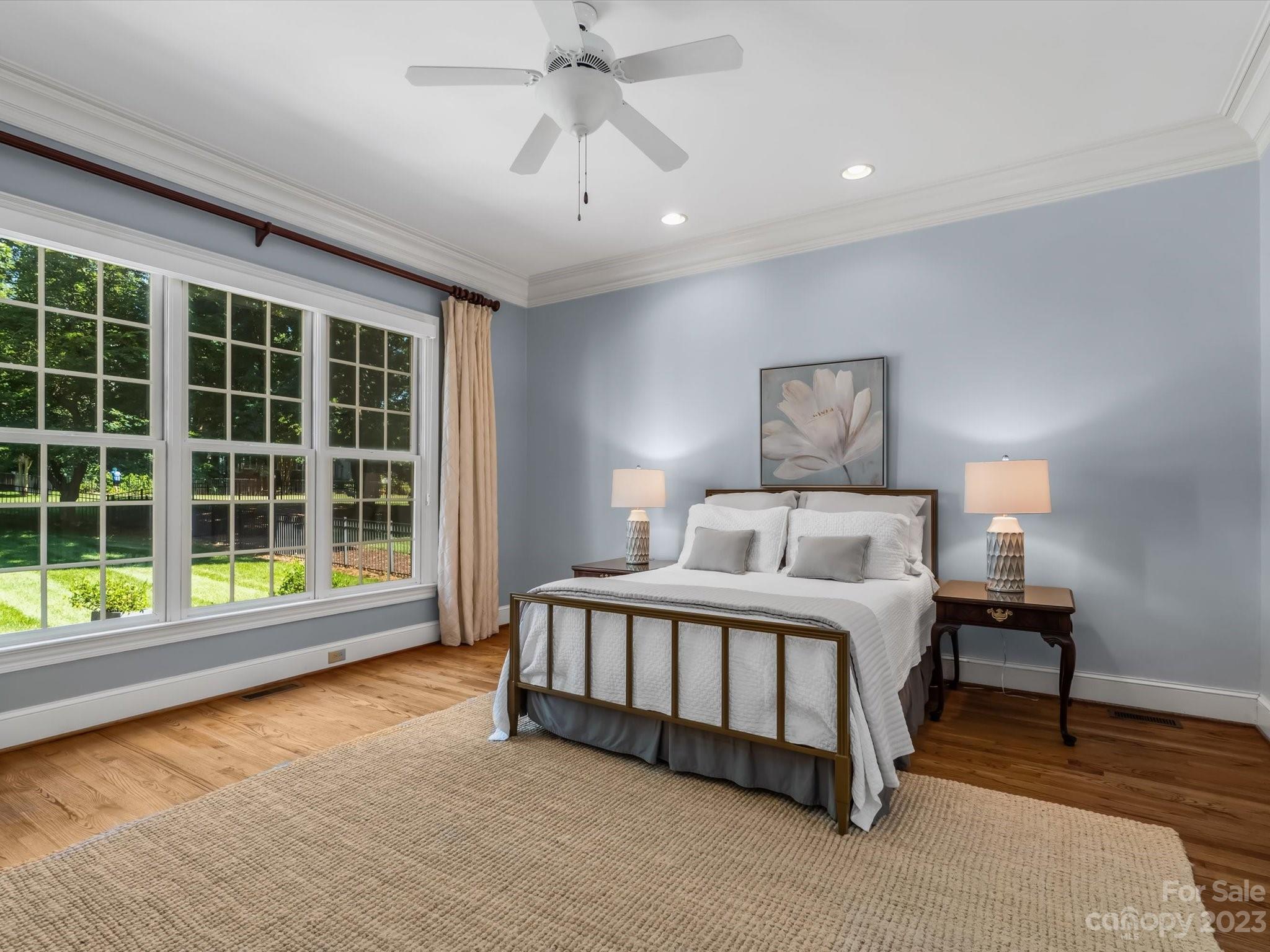 The Peninsula - Residential