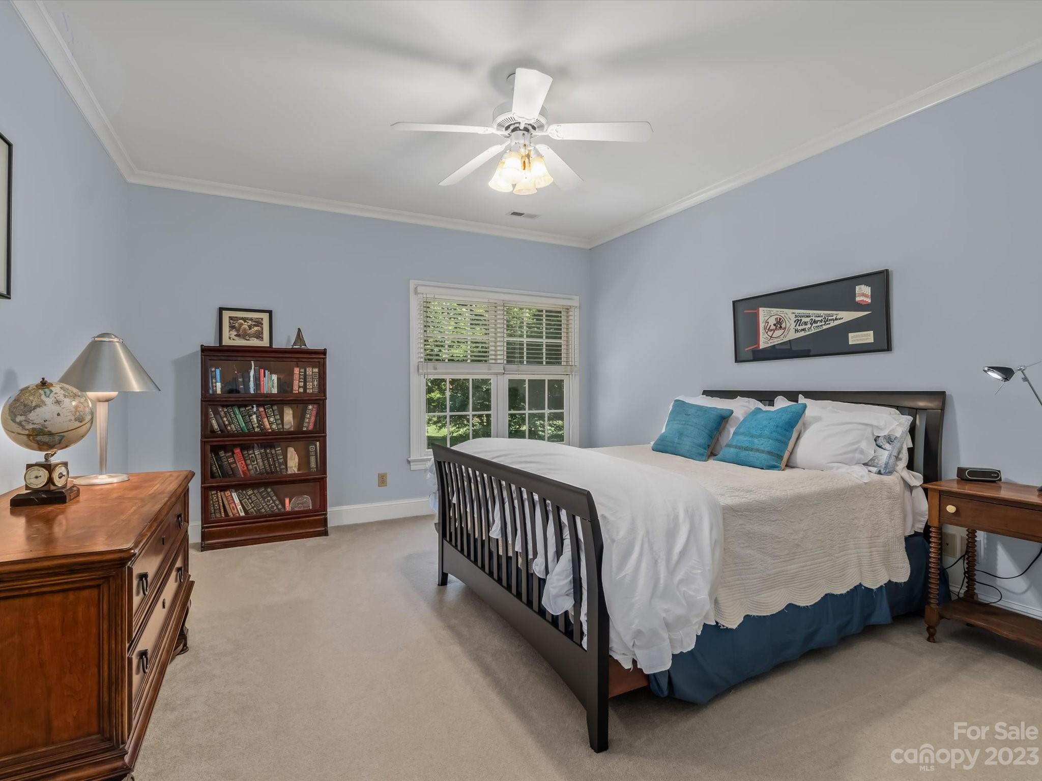 The Peninsula - Residential